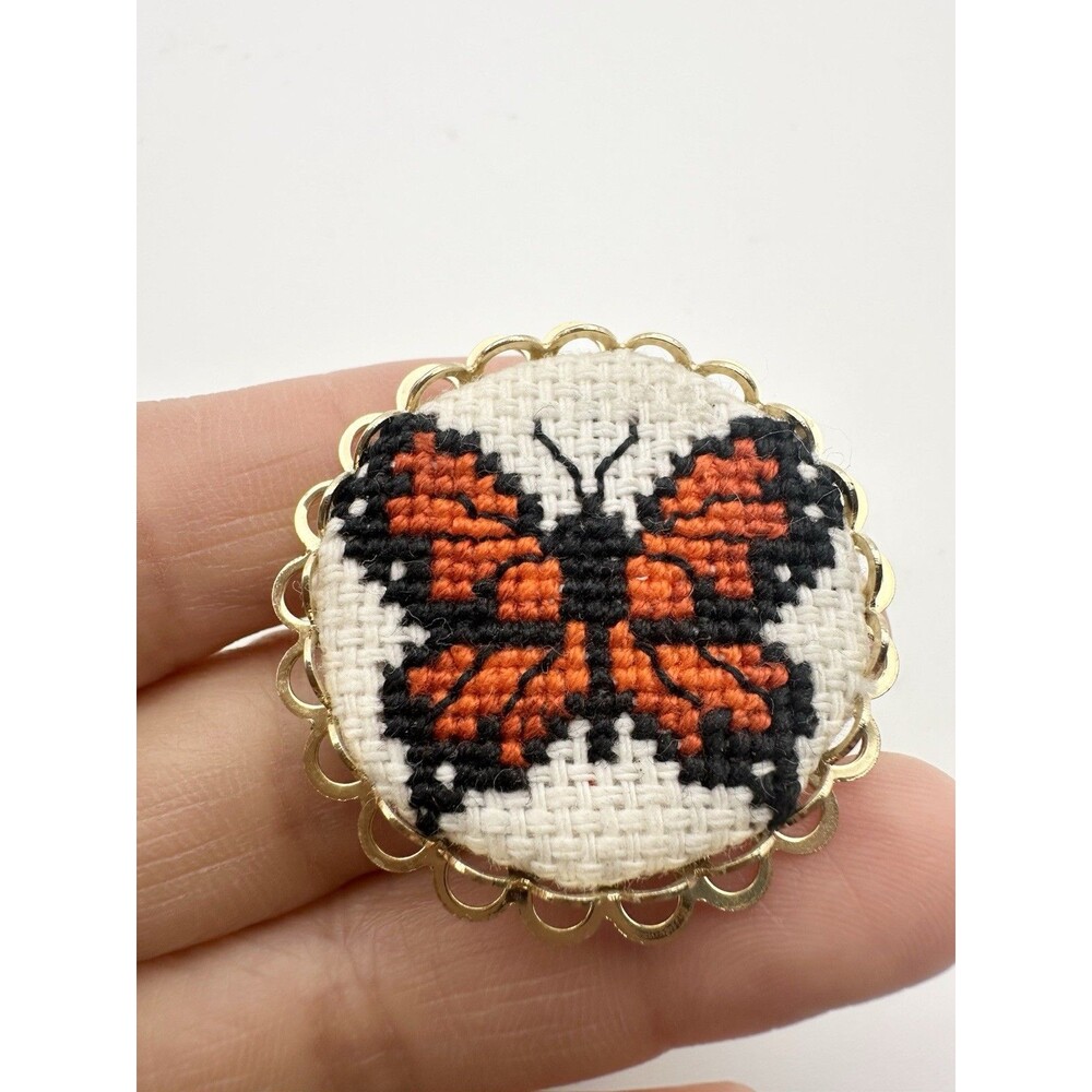 Vintage Embroidered Butterfly Pin Brooch Gold Tone